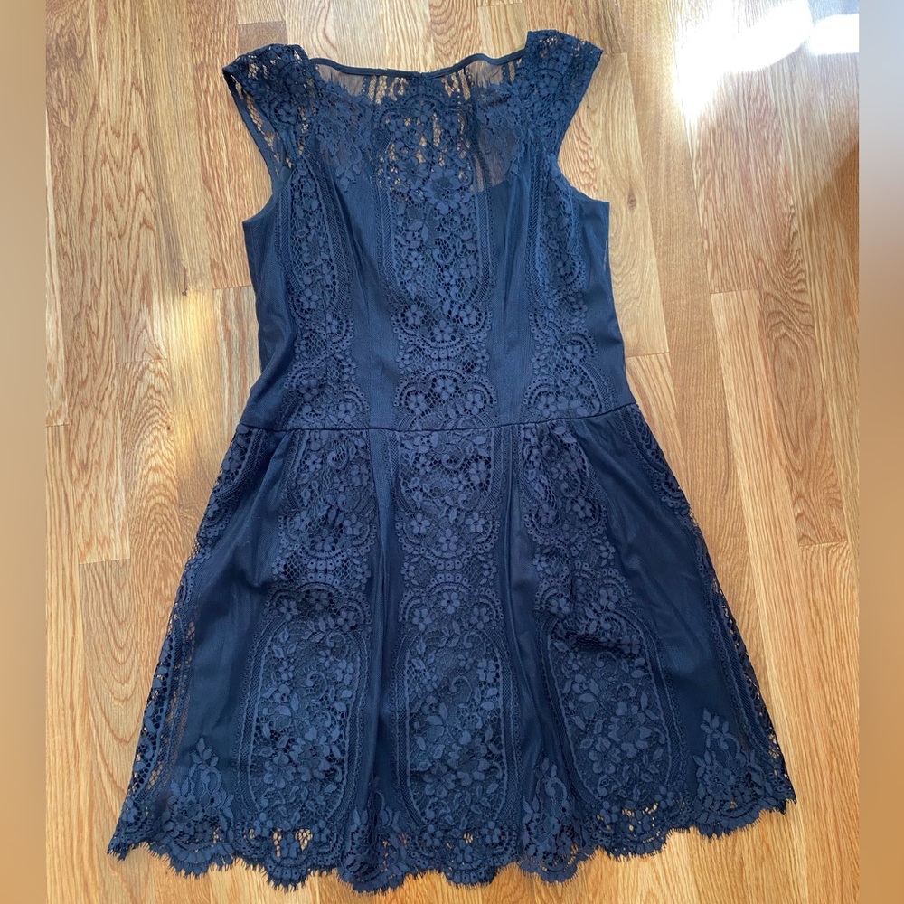 Black lace dress
